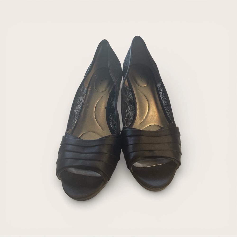 Bandolino Black Peep-Toe Heels size 8.5 women